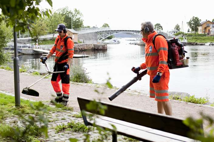 Vil du jobbe i havna i sommer? Vil du jobbe i havna i sommer?